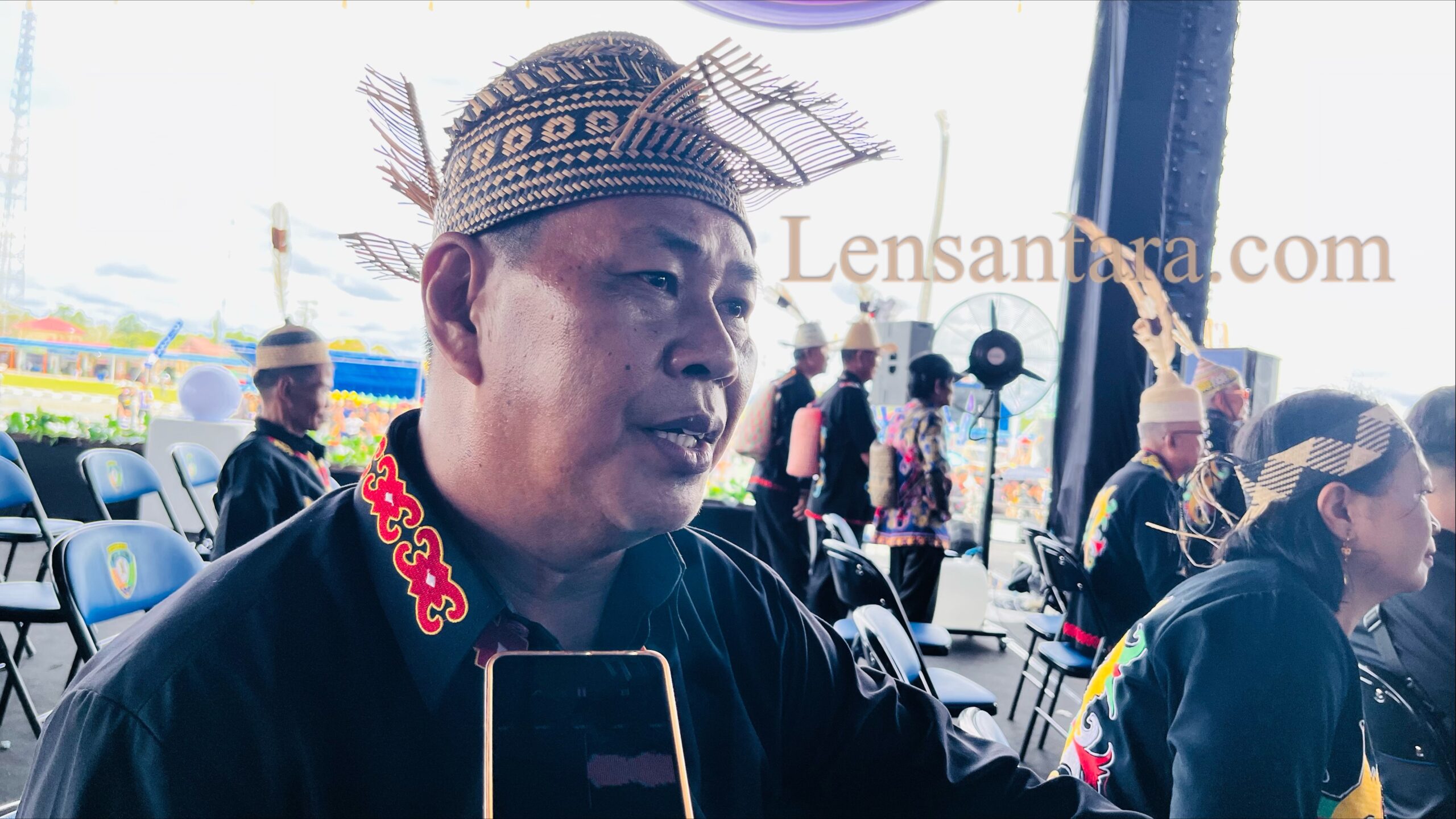 Elison, Ketua Lembaga Adat Dayak Punan Malinau.