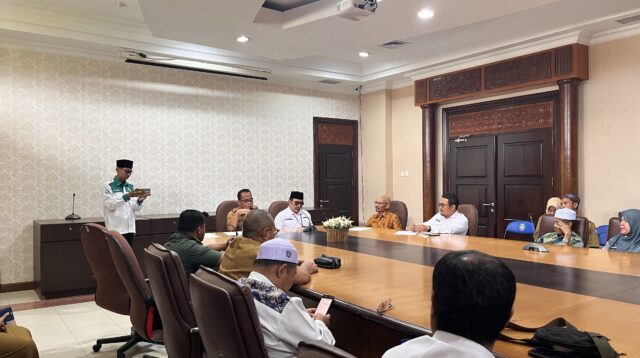 Rapat pembentukan panitia MTQ Ke-22 tingkat Kabupaten Malinau di ruang Intulun, kantor Bupati, Selasa (24/02/26).