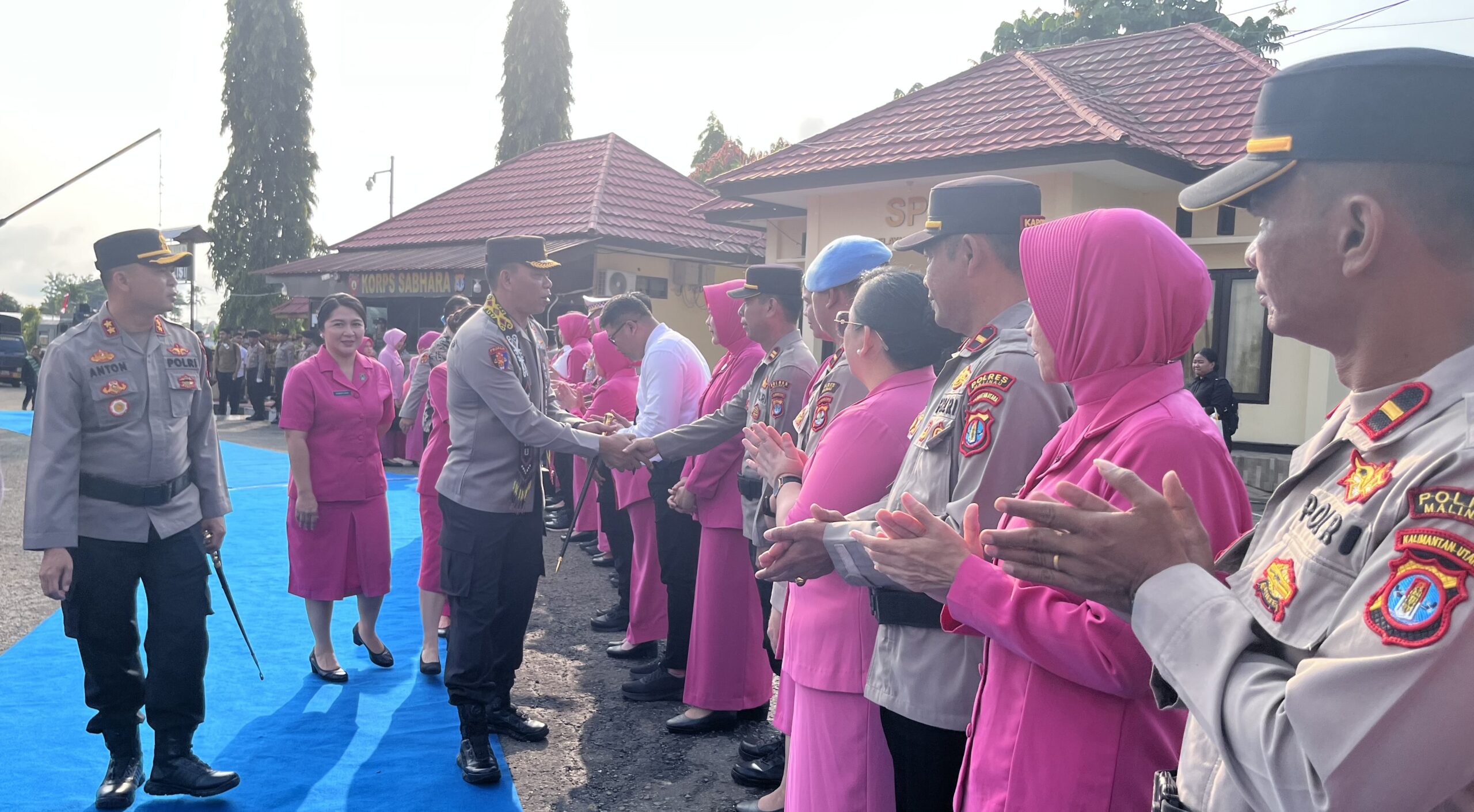 Kapolda Kaltara, Irjen Pol Agus Wijayanto tiba di Mako Polres Malinau.